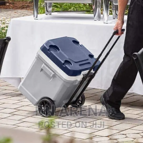 Igloo 62quatres Roller Ice Chest