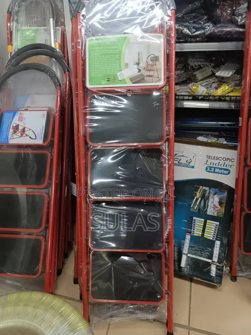 Step Ladder