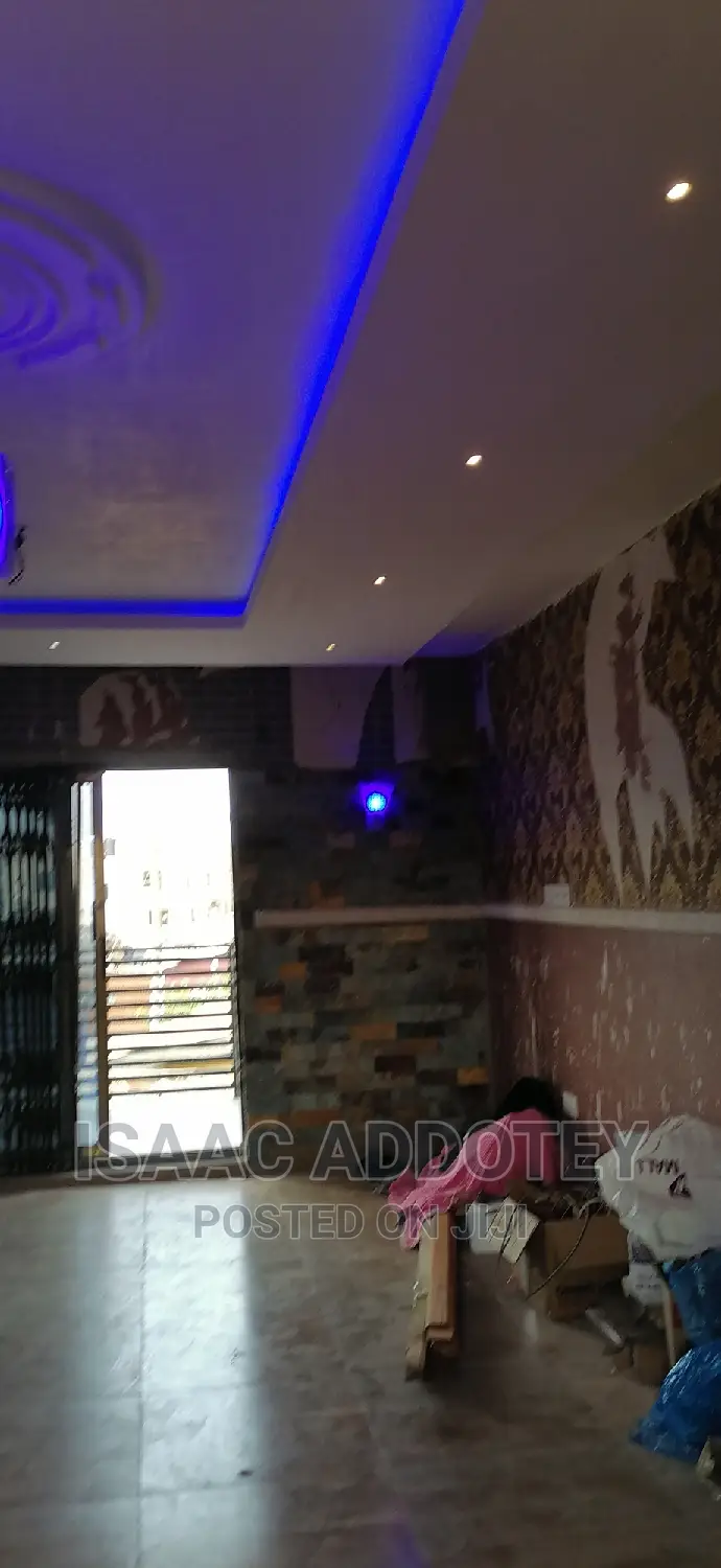 2bdrm Apartment in Lashibi Klagon, Spintex for rent