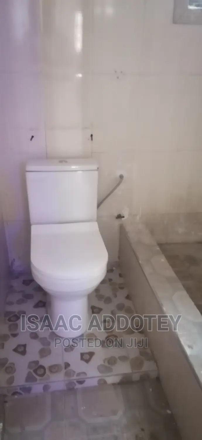 2bdrm Apartment in Lashibi Klagon, Spintex for rent