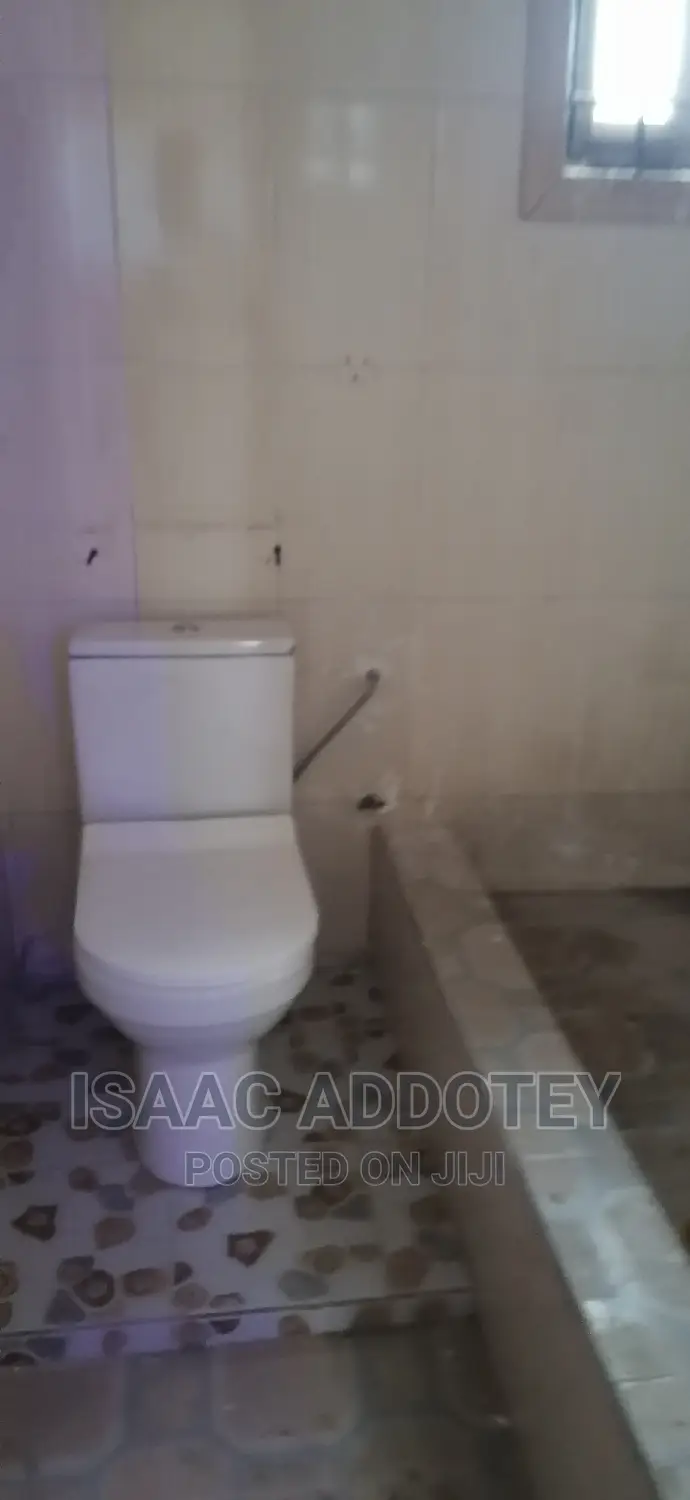 2bdrm Apartment in Lashibi Klagon, Spintex for rent