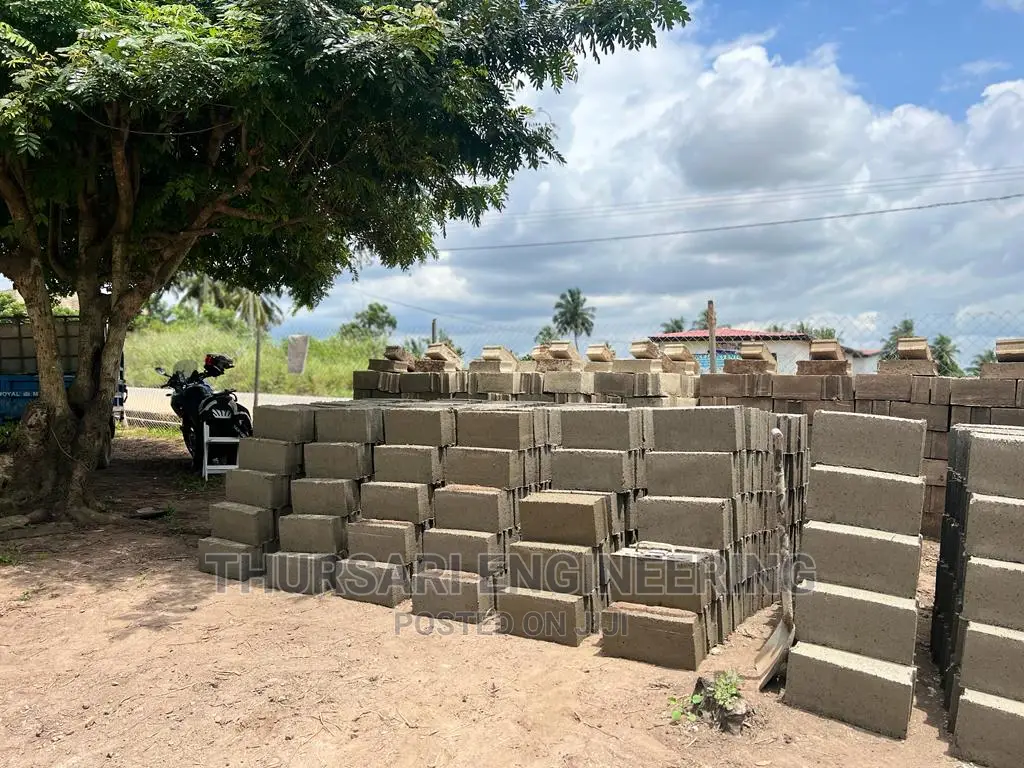 6 Inches Quarry Dust Blocks
