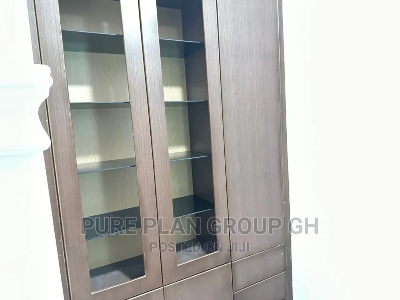 Furnished 7bdrm House in Westland for rent