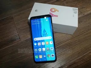 Photo - New Huawei Y9 128 GB Black
