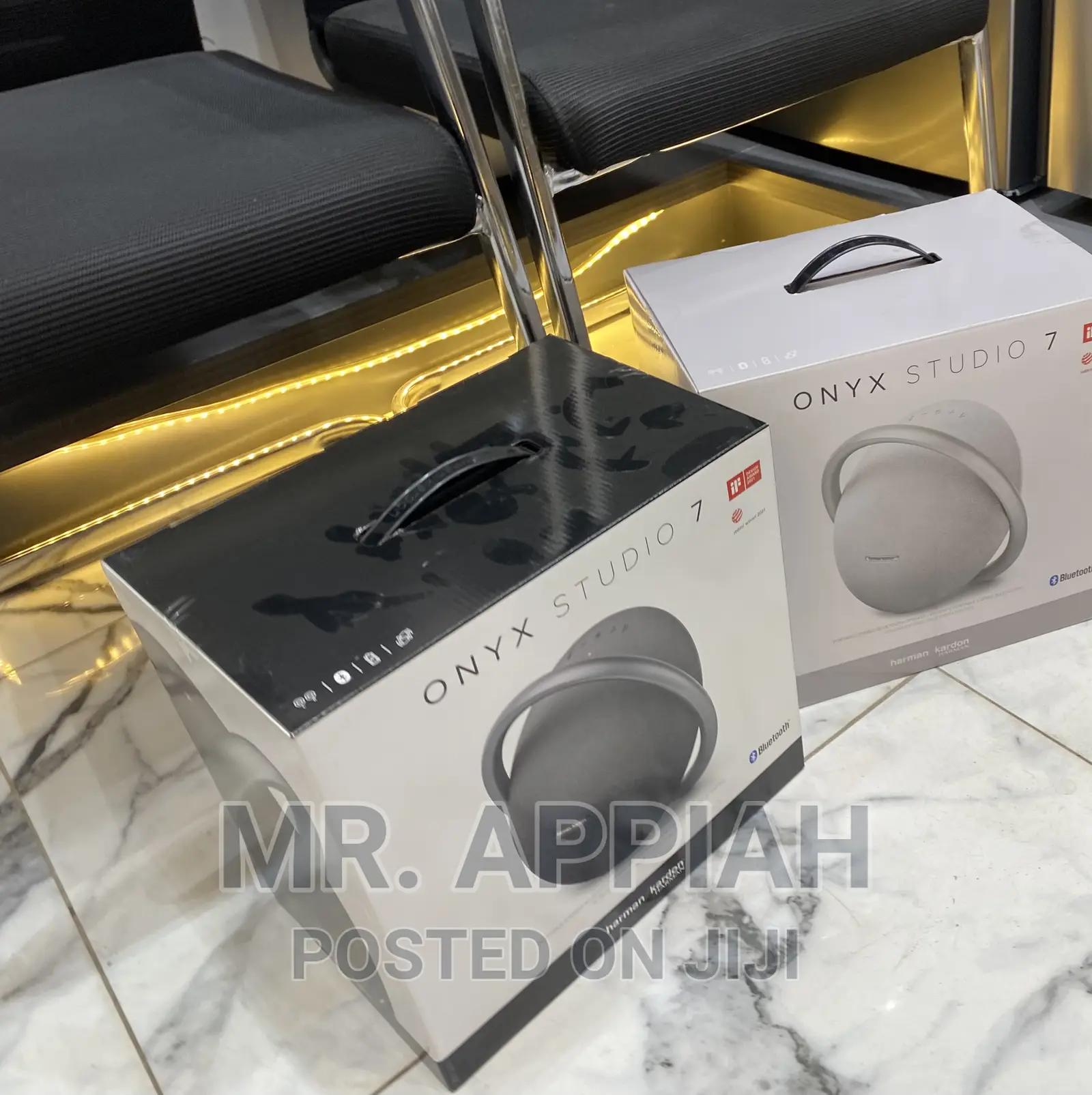 Fabulous Harman Kardon Onyx 7 Chargeable Bluetooth Speaker.