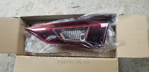 Photo - Mazda 3 2015 Bootlight