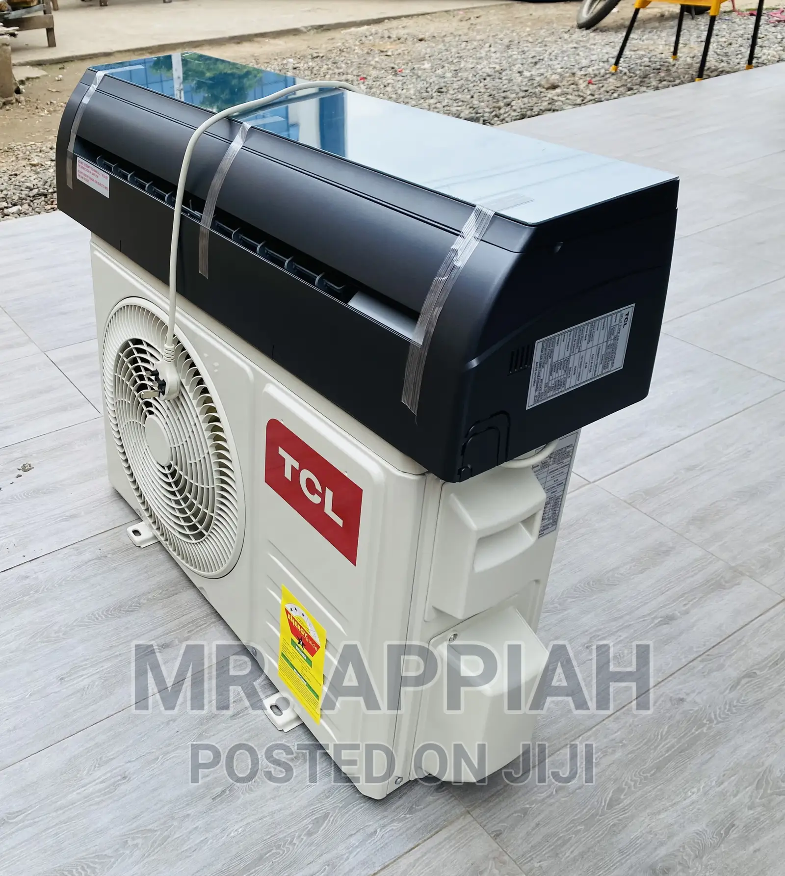 Brand  New TCL 2.5HP R410 Inverter Ac 24csa/XA821(Black).