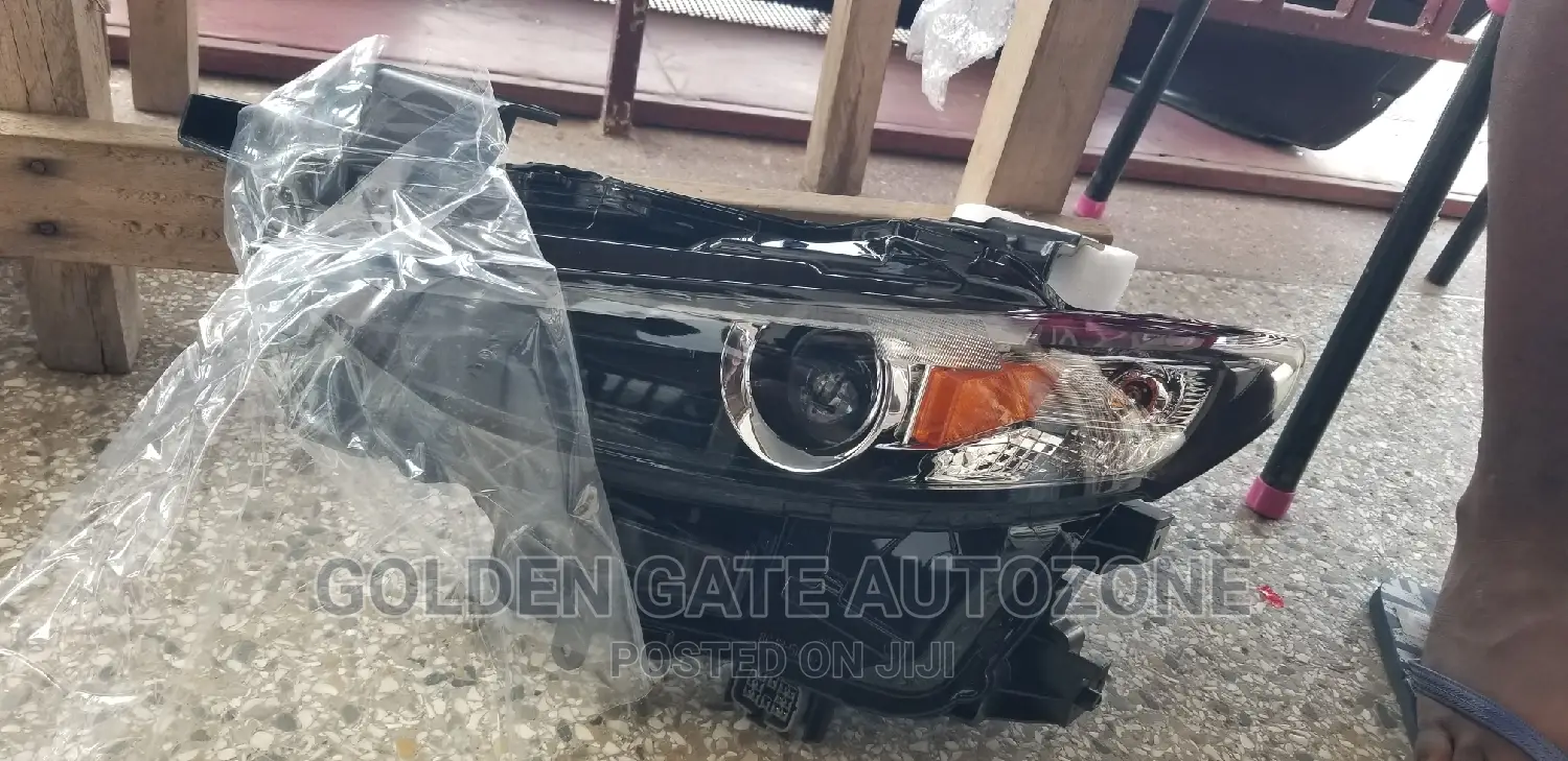 Mazda 3 2020 Headlights Pair With Charger
