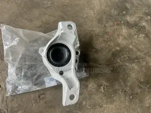 Honda Accord 2018 - 2022 Engine Seat