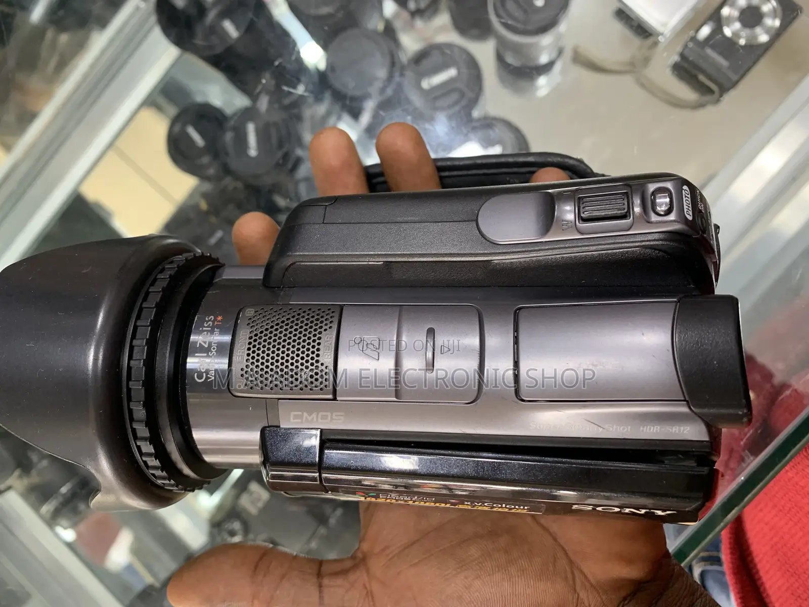 Sony HDR-SR12E HD Hard Disc Drive Handycam With Bag