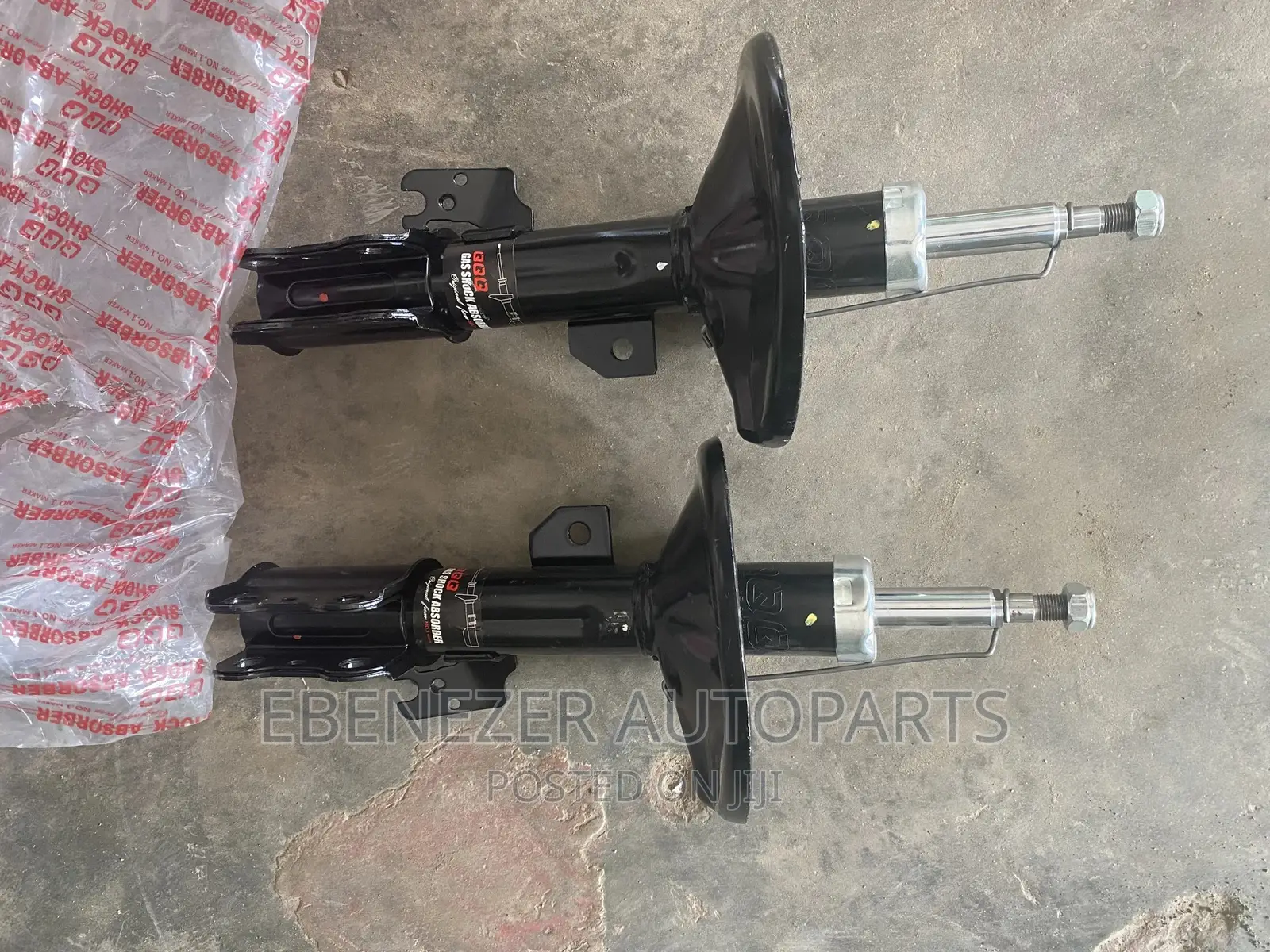 Toyota Camry 2004 - 2005 Front Shocks