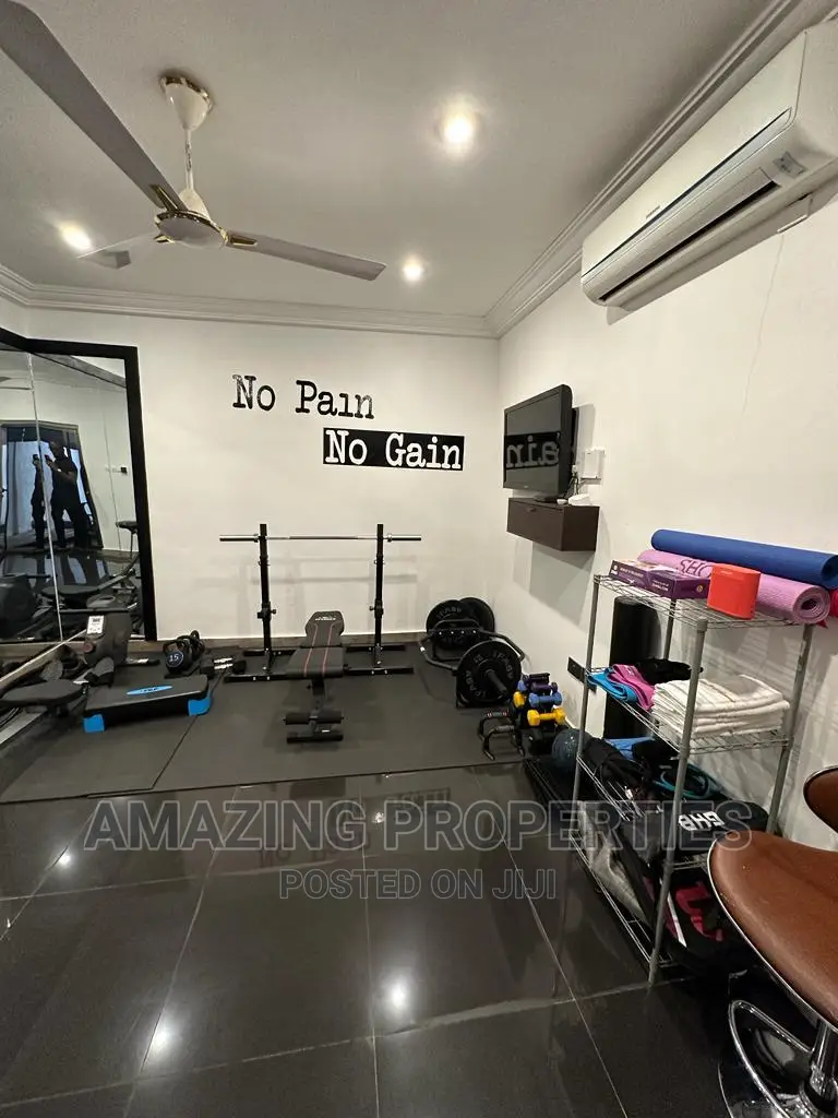 5bdrm House in East Legon for rent