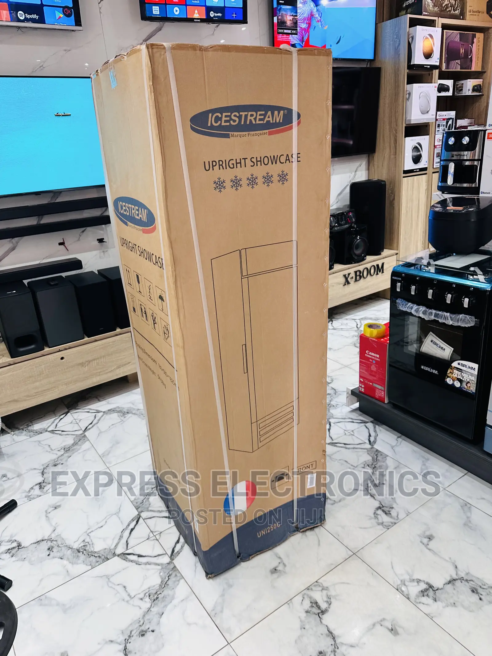 Stylish Freestanding UNI-250C 198L Icestream Display Fridges