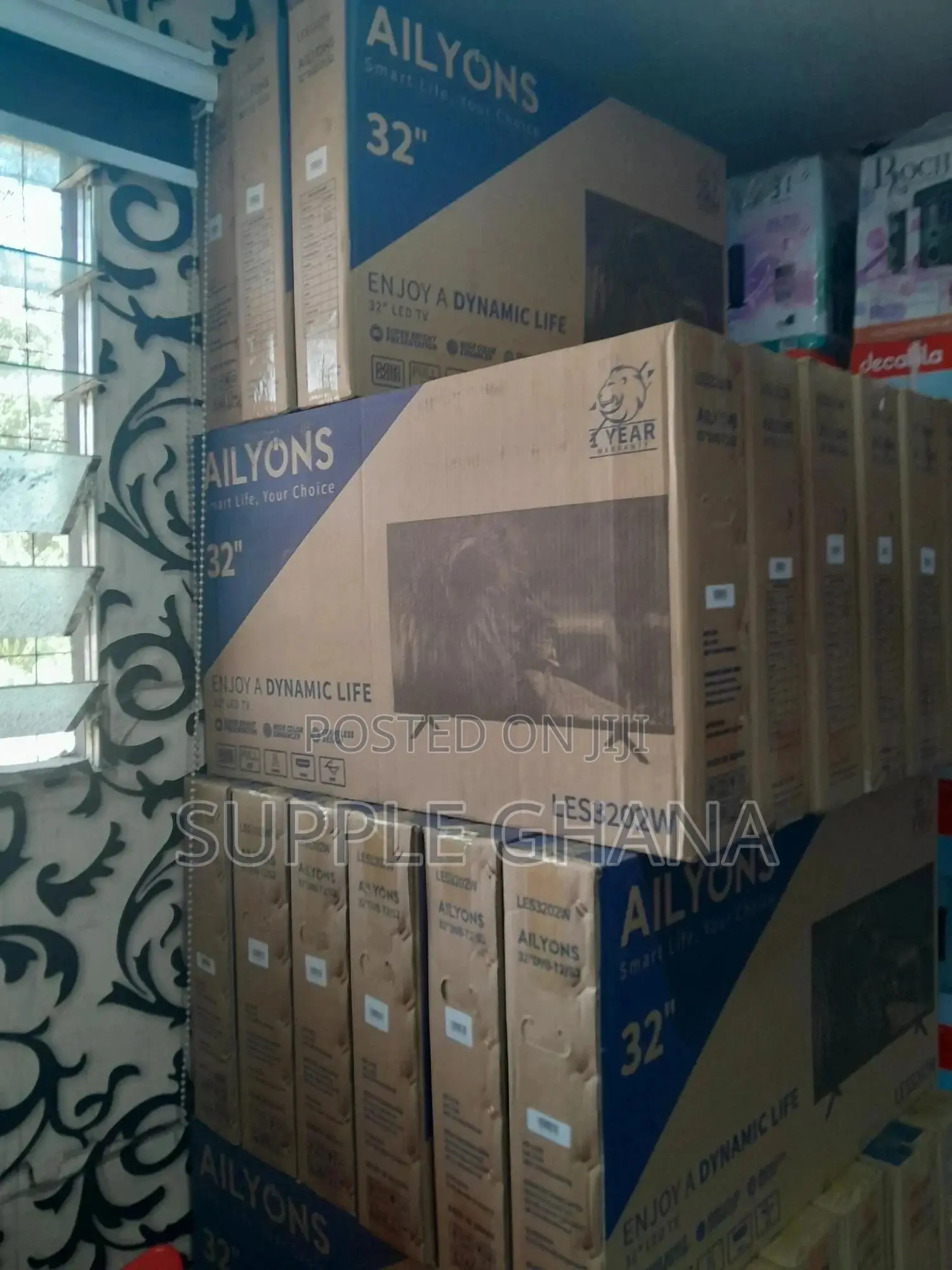 TV BEST 2023 TV. NEW Frameless NEW TV . ALLYONS 32 “ Tv Slim