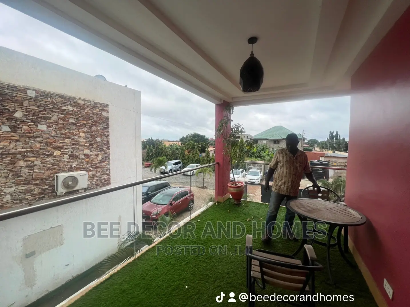 Furnished 4bdrm House in Bee Decor And Homes, Old Ashomang for rent