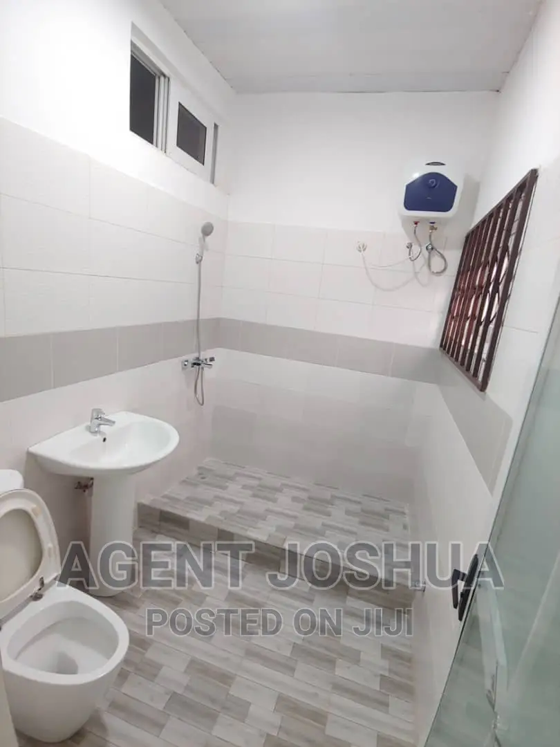 4bdrm House in Manet Court Estate for rent