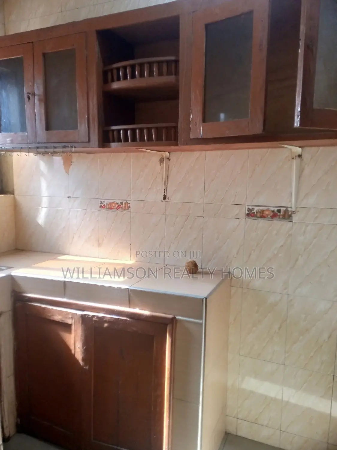3bdrm Apartment in Community 18 Area, Spintex for rent