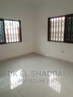 4bdrm House in Amasaman for sale