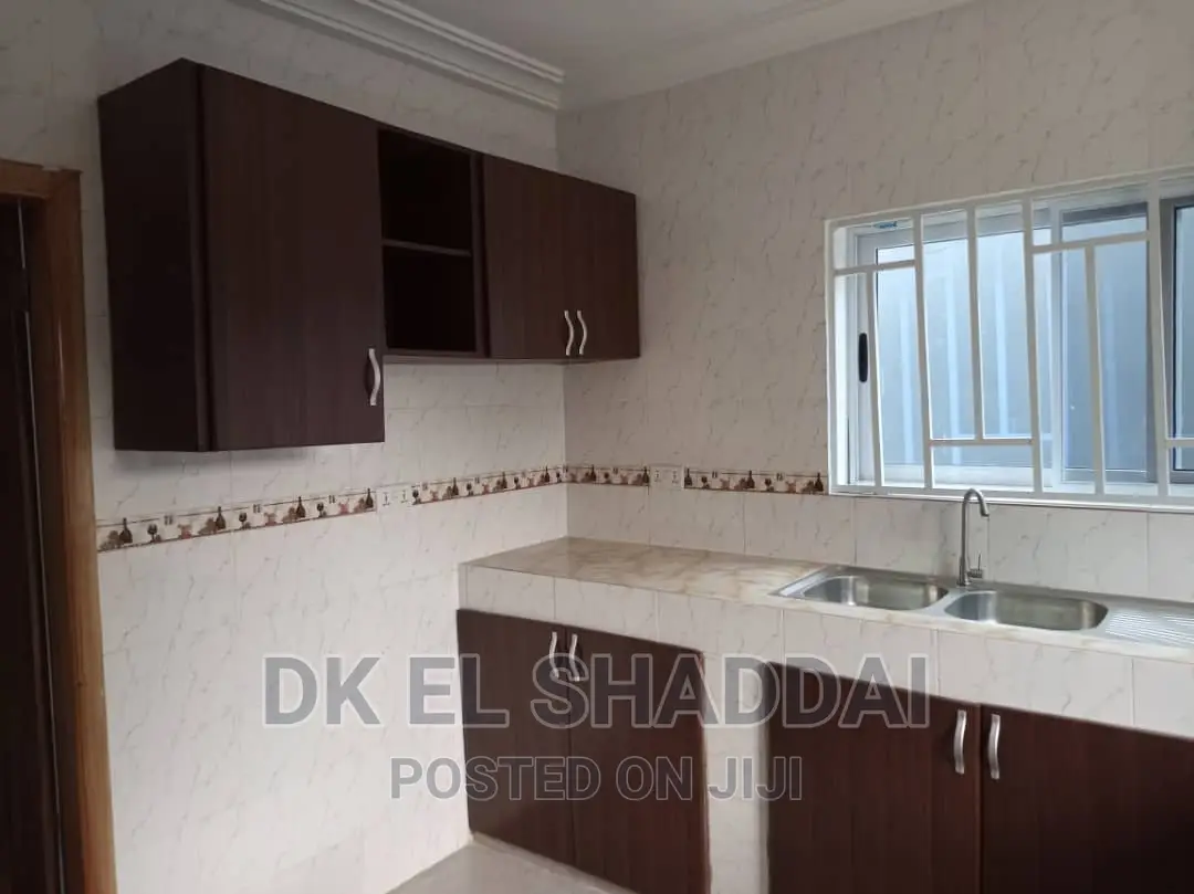 4bdrm House in Amasaman for sale