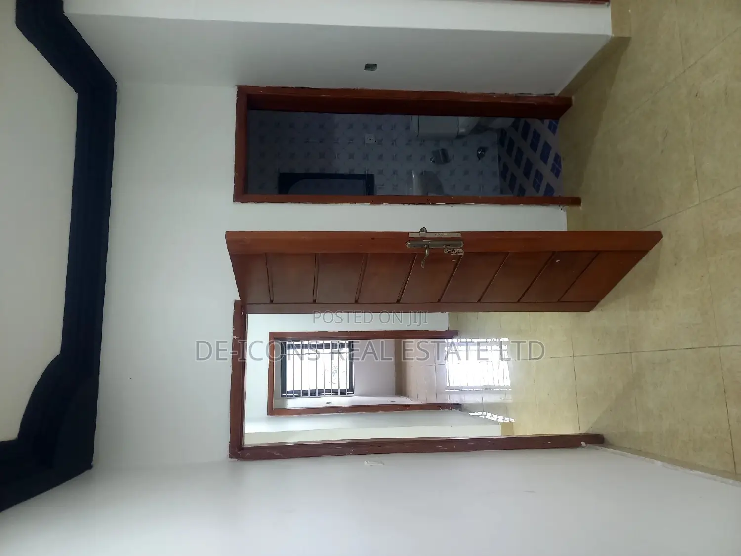 2bdrm Duplex in De-Icons Real Estate, Kasoa for rent