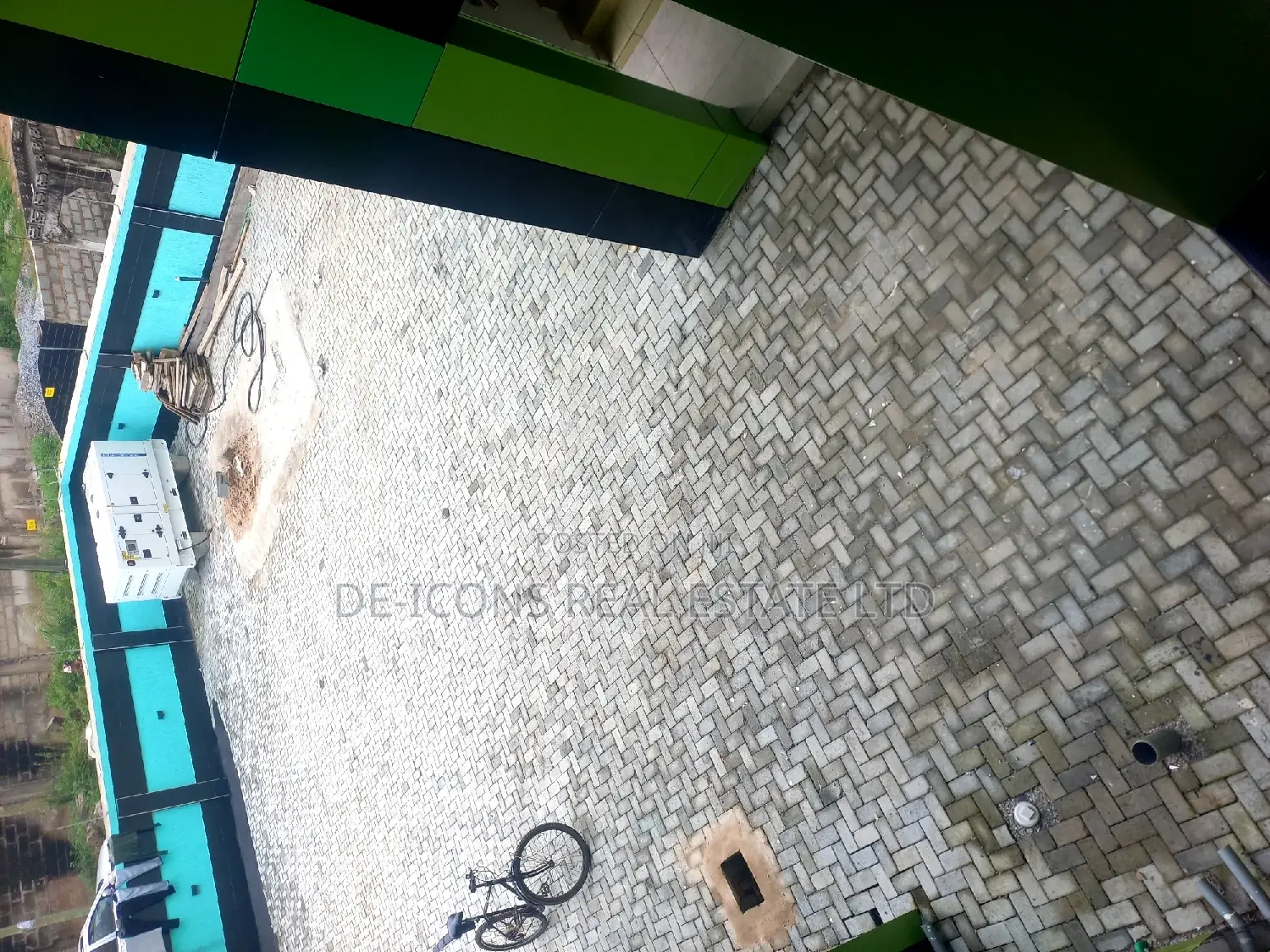 2bdrm Duplex in De-Icons Real Estate, Kasoa for rent