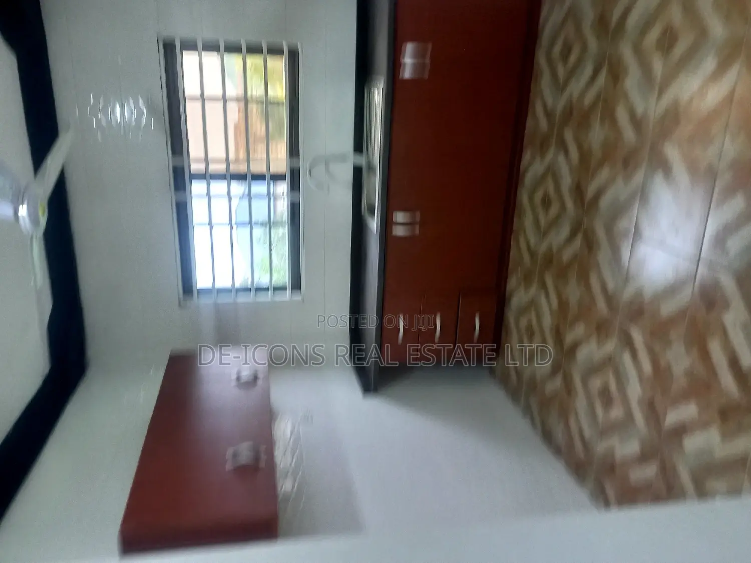2bdrm Duplex in De-Icons Real Estate, Kasoa for rent
