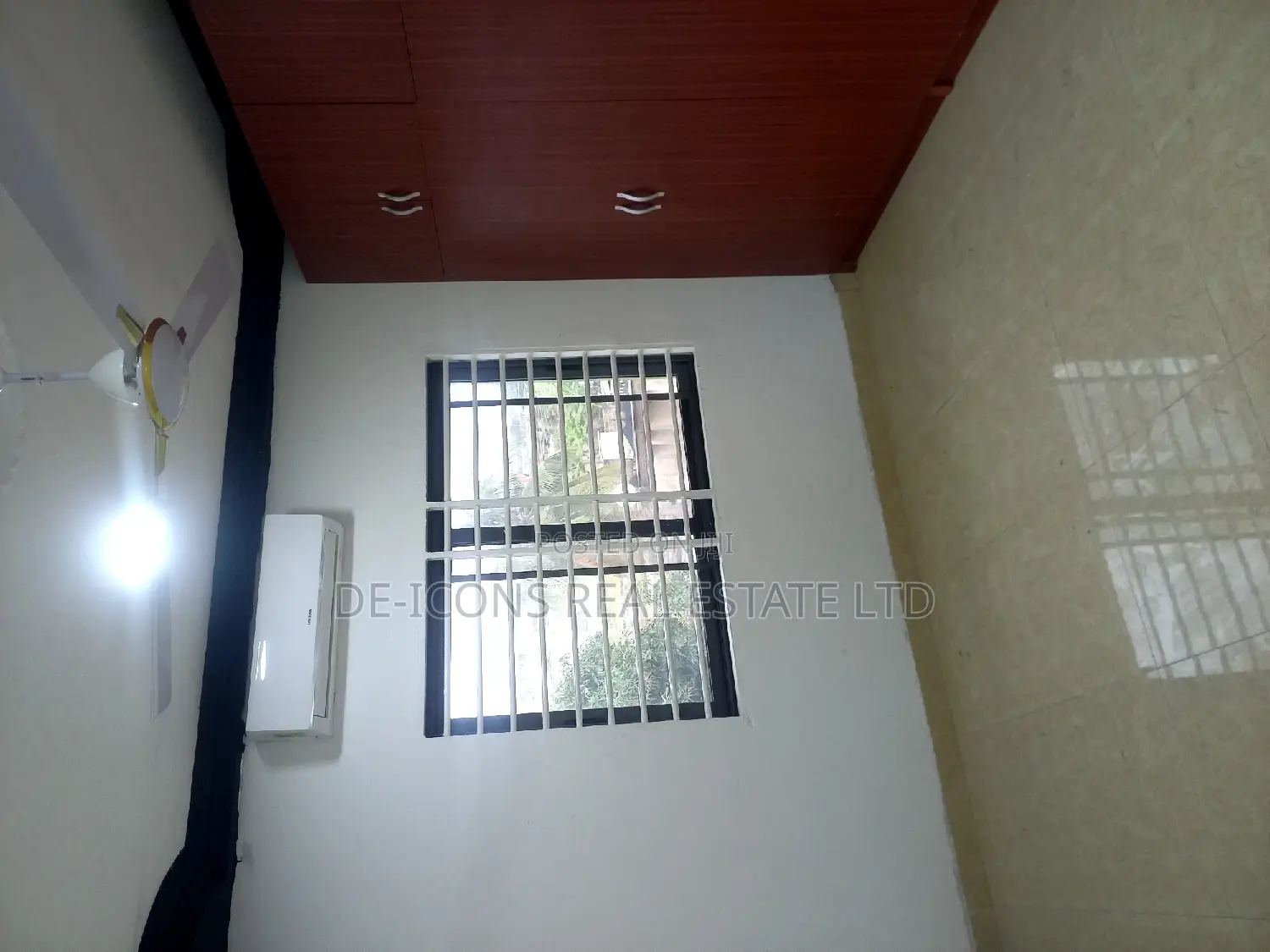 1bdrm Duplex in De-Icons Real Estate, Kasoa for rent