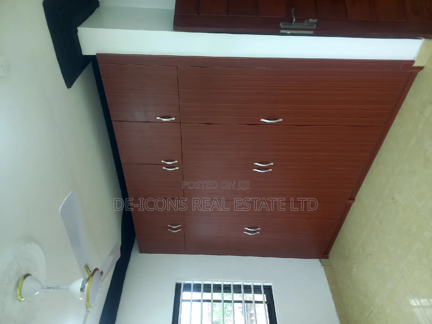 1bdrm Duplex in De-Icons Real Estate, Kasoa for rent