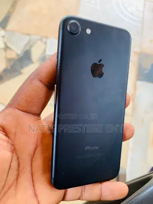 Apple iPhone 7 128 GB Black