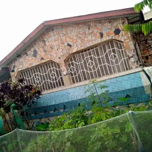 9bdrm House in Meduma Abass, Kumasi Metropolitan for sale