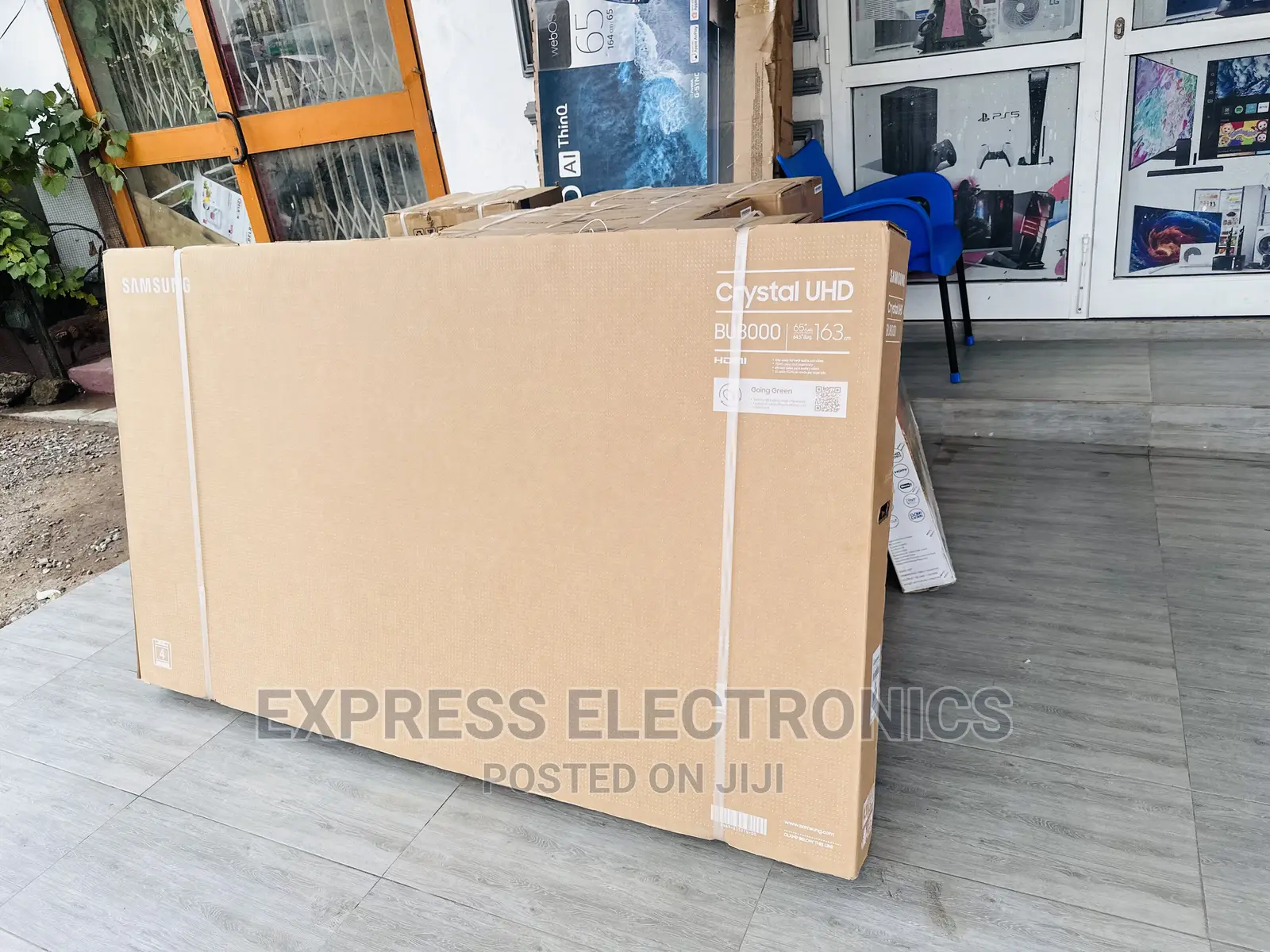 Tizen Operating System Samsung Series 8 65” UHD Smart Tv
