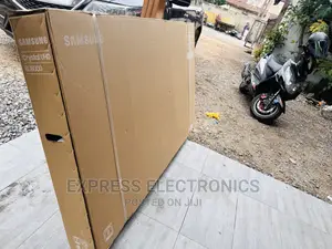 Stunning  Smart 2023 Model Samsung UHD 75”Cu8000