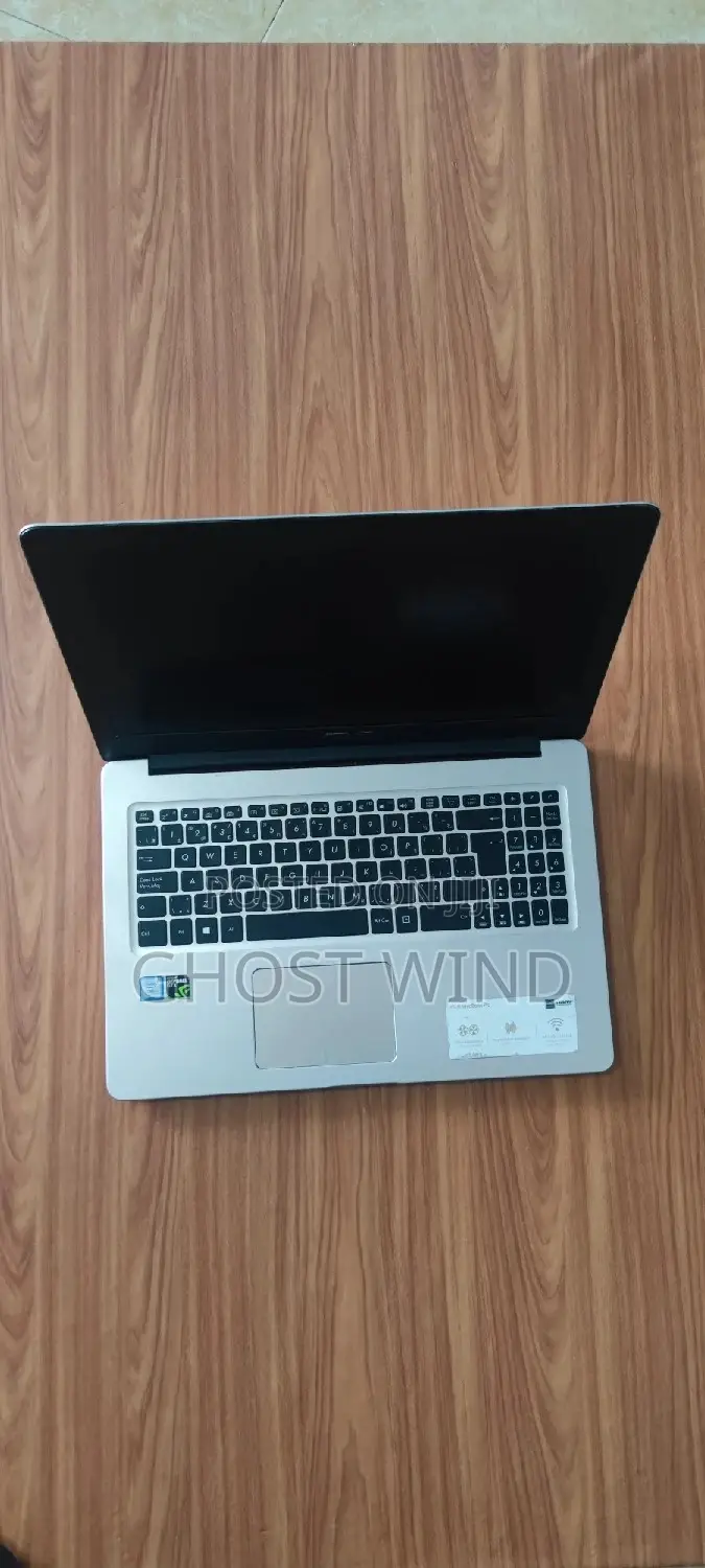 Laptop Asus VivoBook 15 X540NA 16GB Intel Core I7 HDD+SSD 128GB