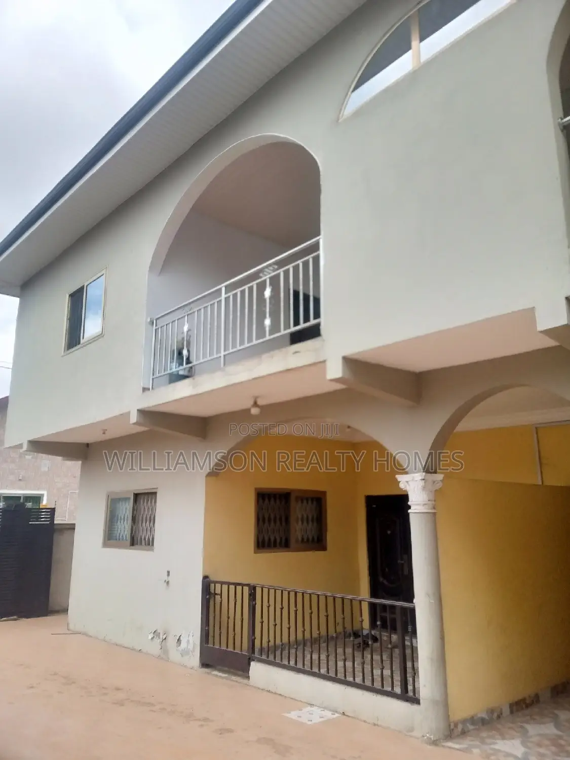 2bdrm Apartment in Community 18 Area, Spintex for rent