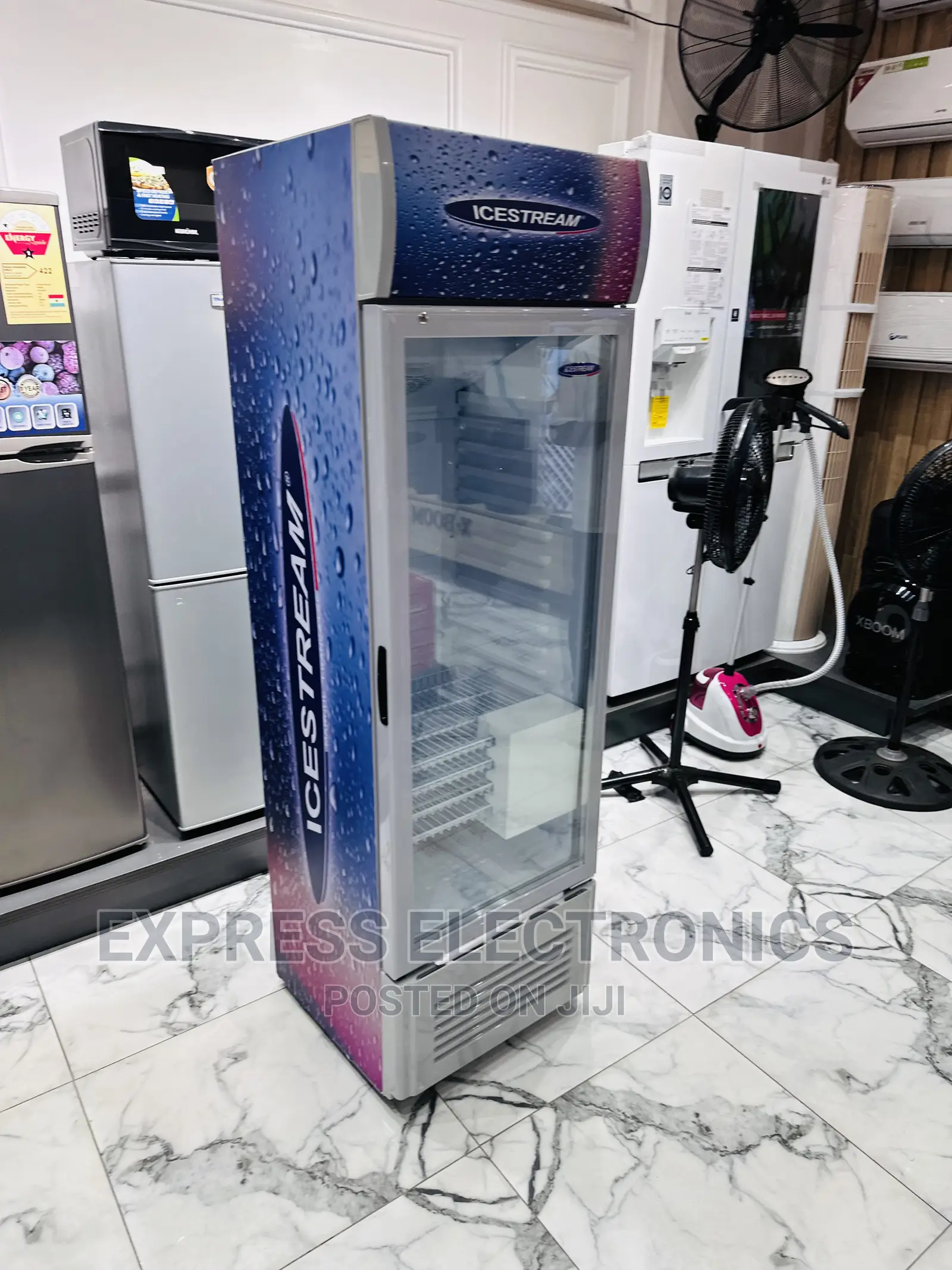 UNI-300C 238LTRS Fan With Compressor Icestream Display
