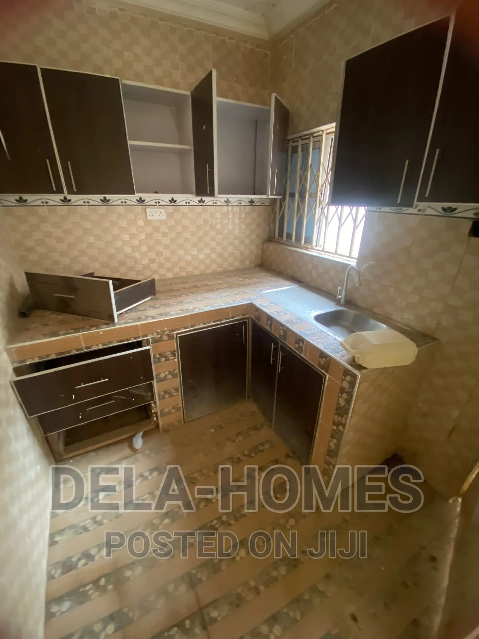 Chamber N Hall Sc for Rent at Ashaley-Botwe