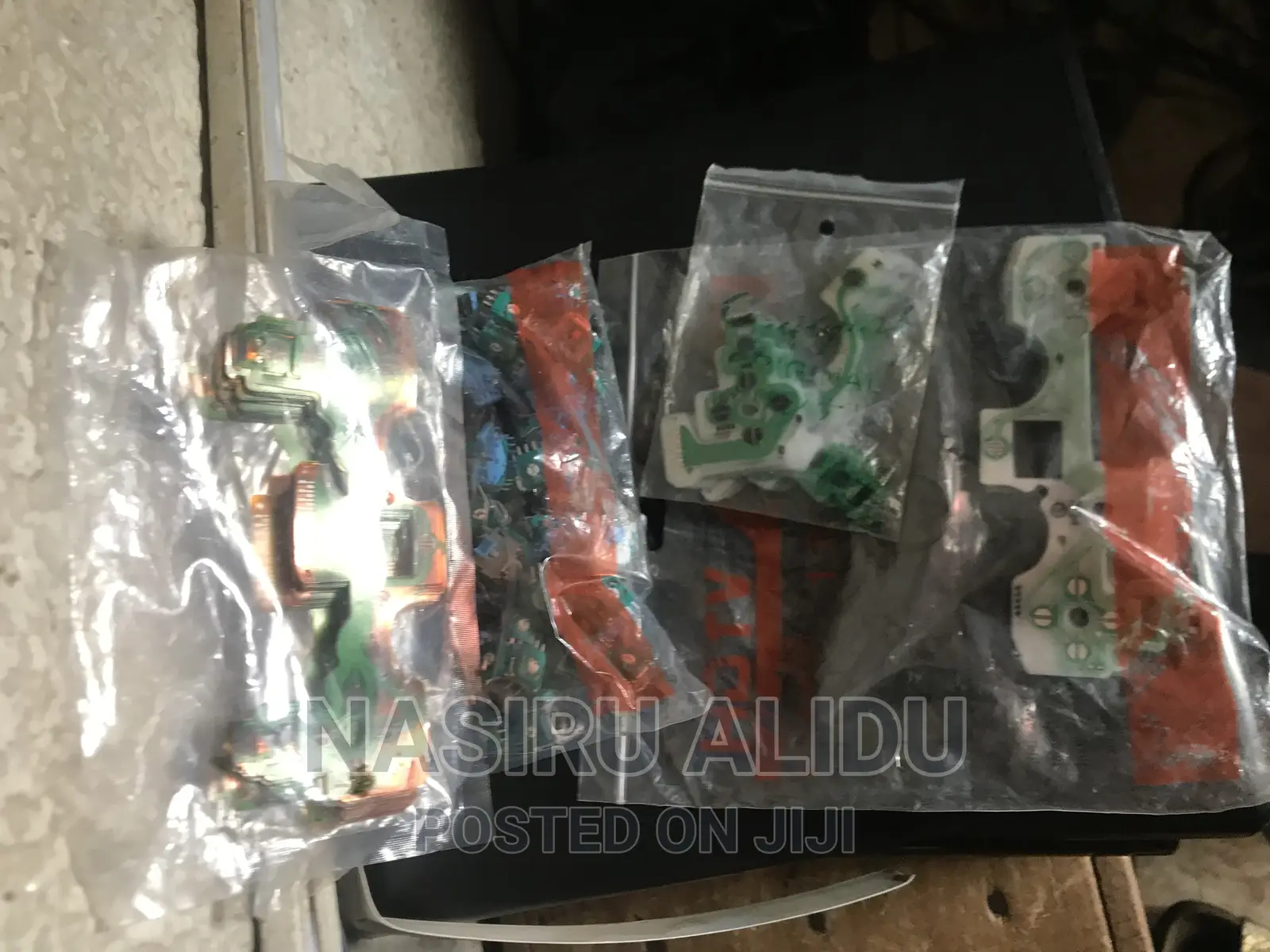 Repair Ps4 And Xbox Controllers