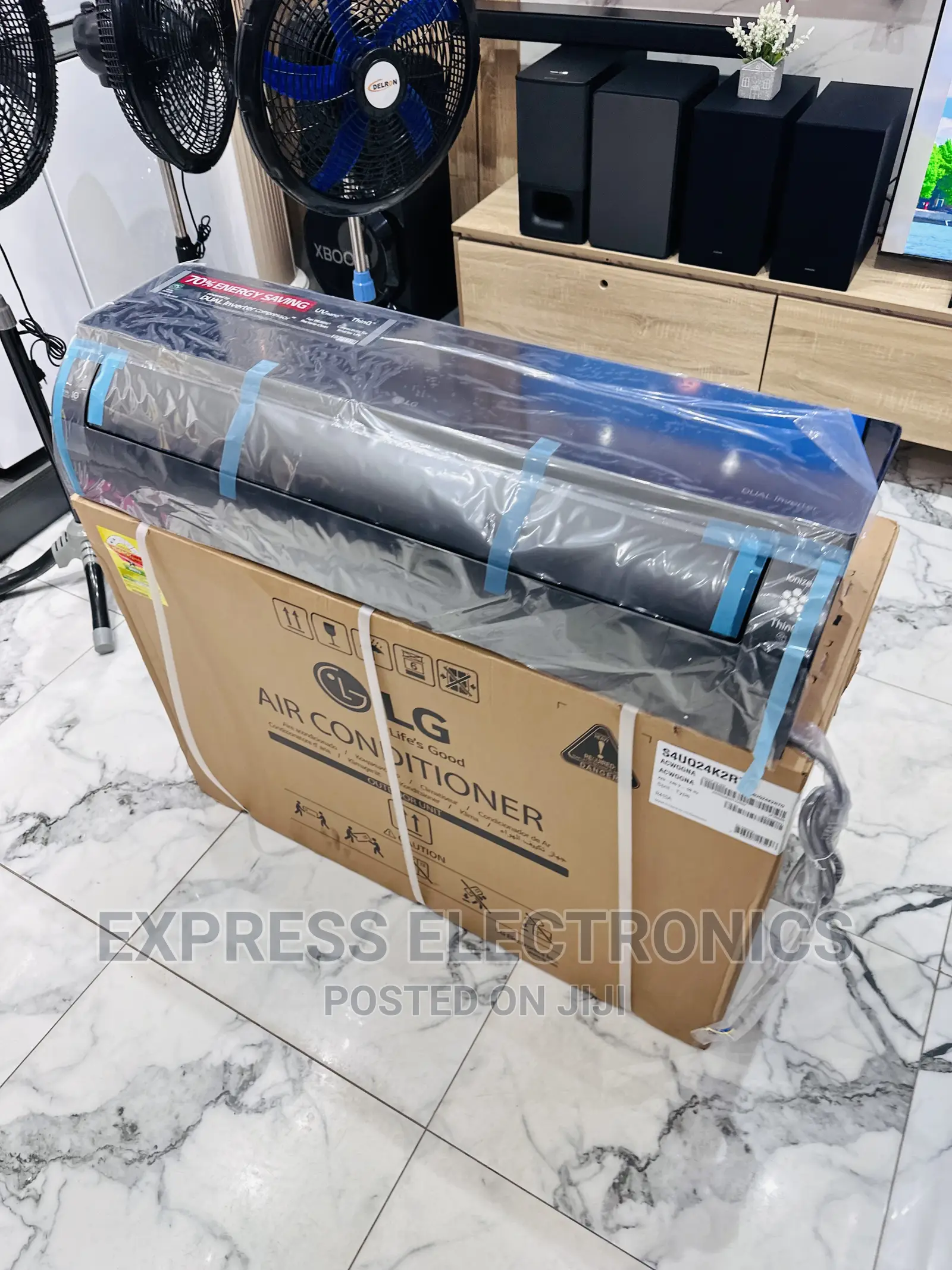 Black Lg Dual Inverter Artcool 2.5hp Split AC Big Motor
