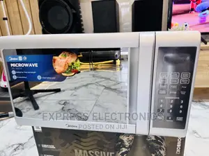 Easy to Operate Midea 28L Digital Microwave EM928ETB-P-S