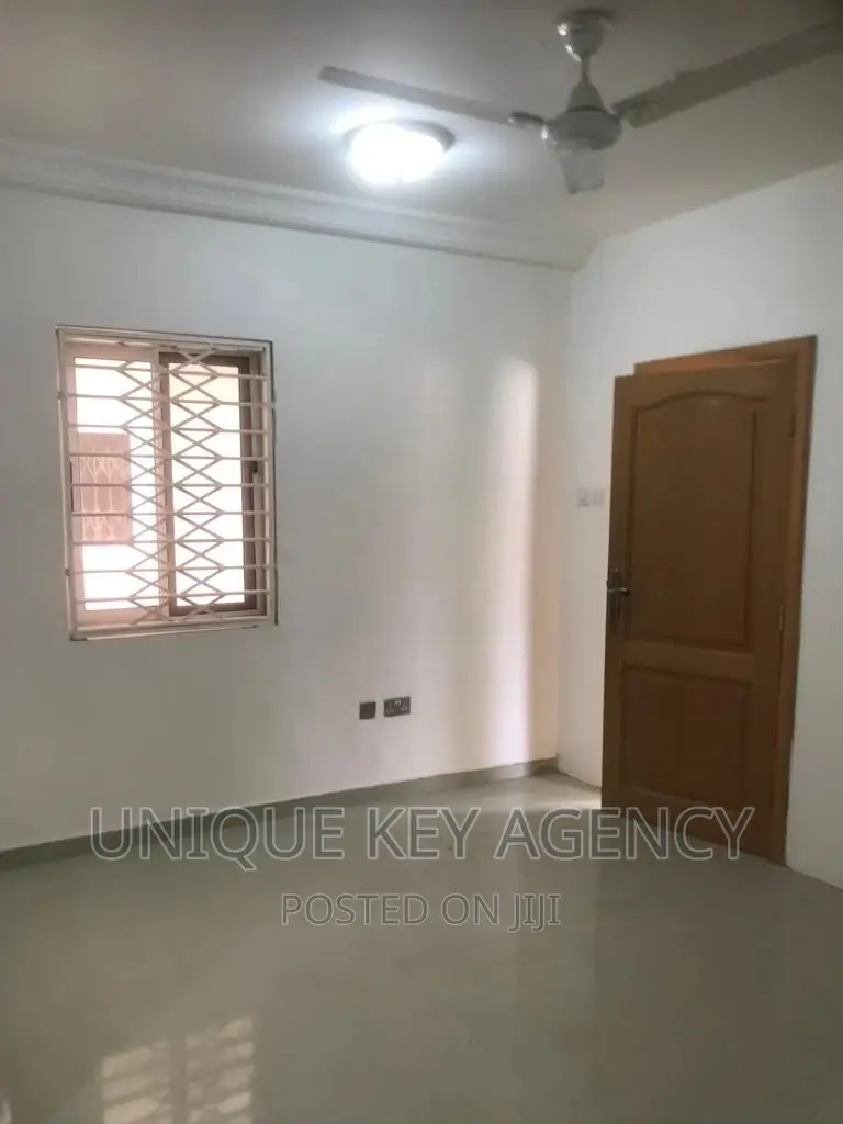 1bdrm Apartment in Unique Agency, Adjiriganor for rent