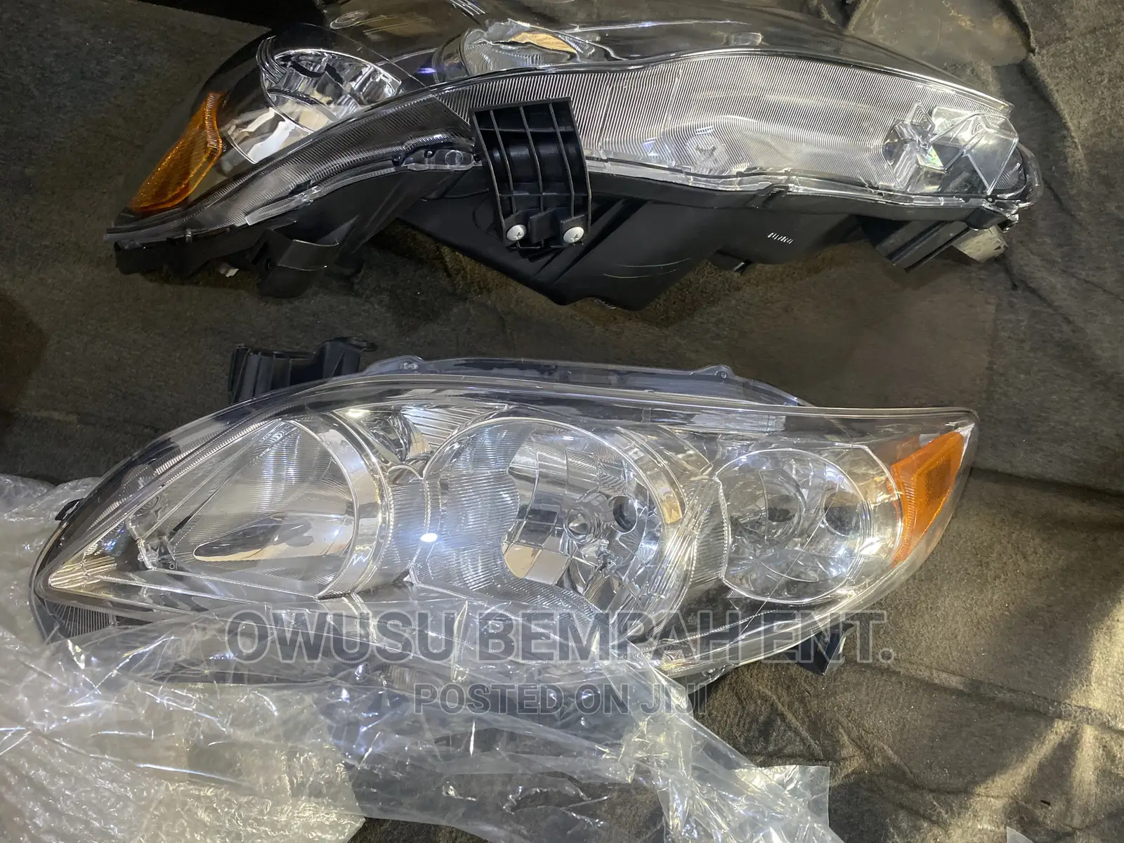 Toyota Corolla 2011-2013 Headlight