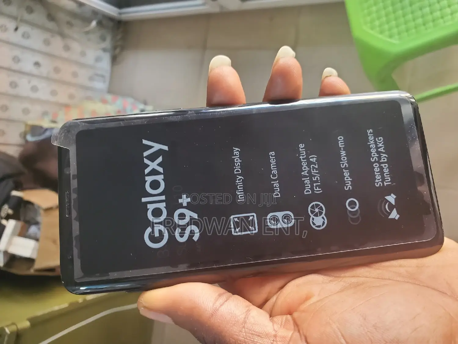 New Samsung Galaxy S9 Plus 64 GB Black