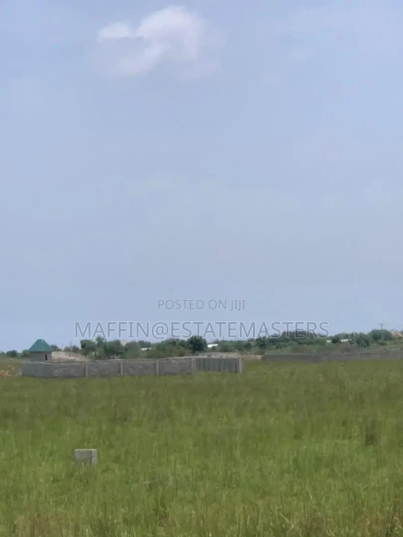 A Reliable Estate Land for Sale in a Gated Community Tsopoli