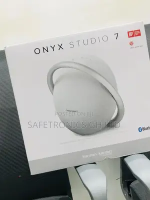 Onyx Studio7 Bluetooth Wireless Harman Kardon