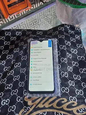 Oppo F7 128 GB Blue