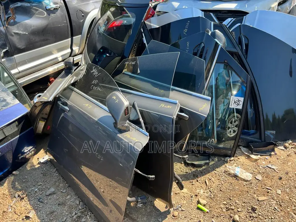 Doors (Escape 2008-12/Prius G2/G3)