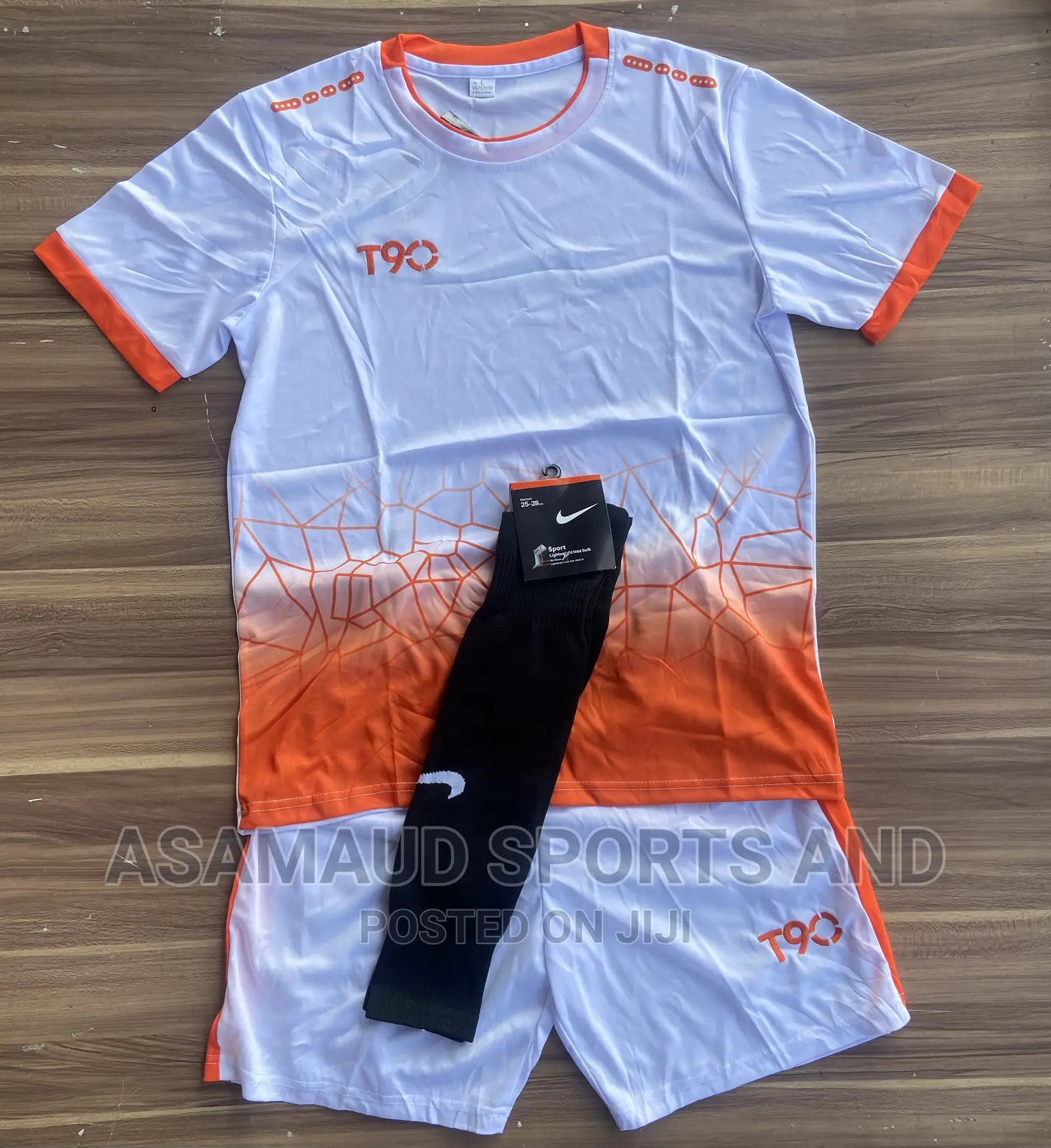 Original Set of Jersey With Hose at Cool Price
