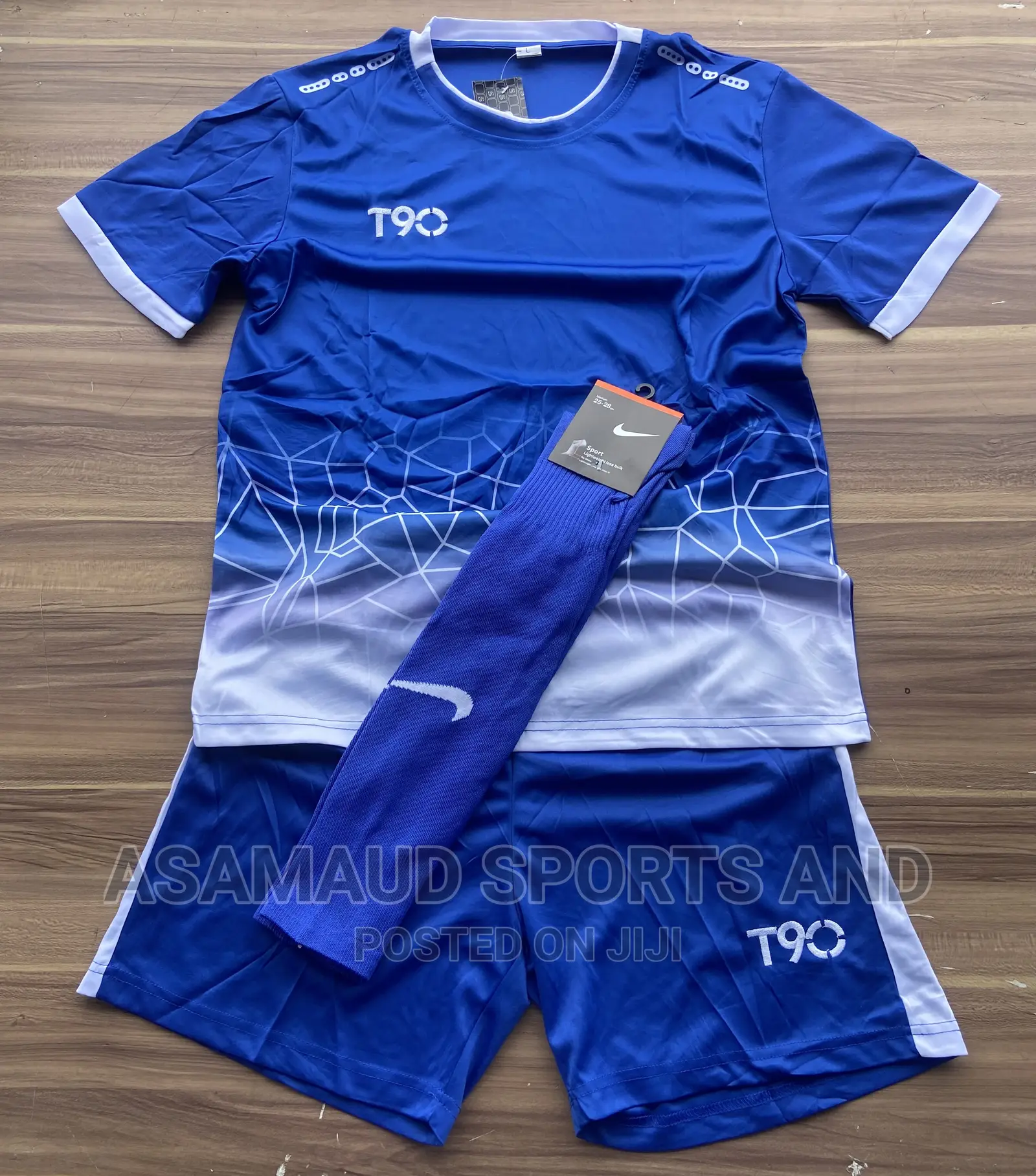 Original Set of Jersey With Hose at Cool Price