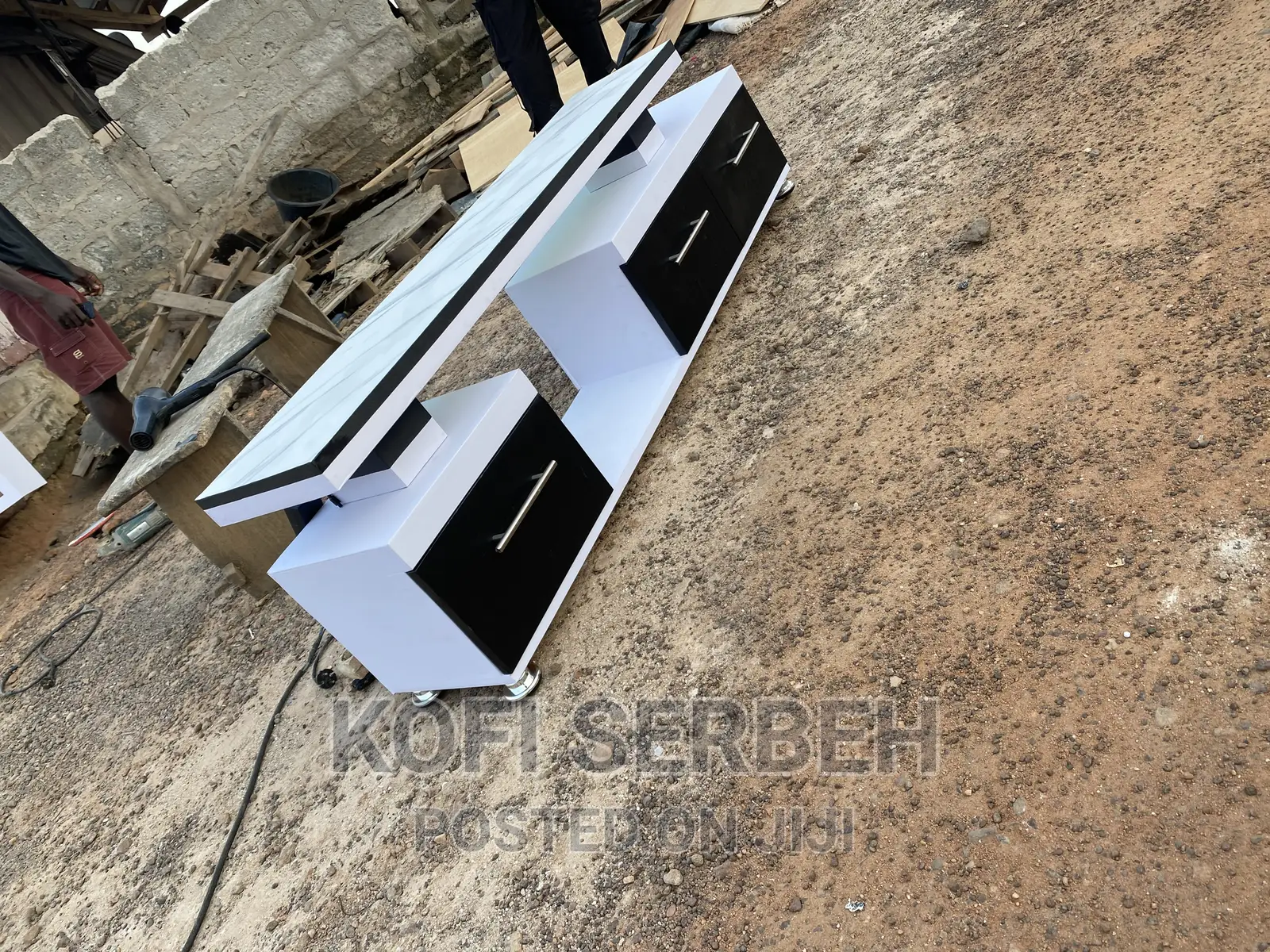 Led Tv Stand