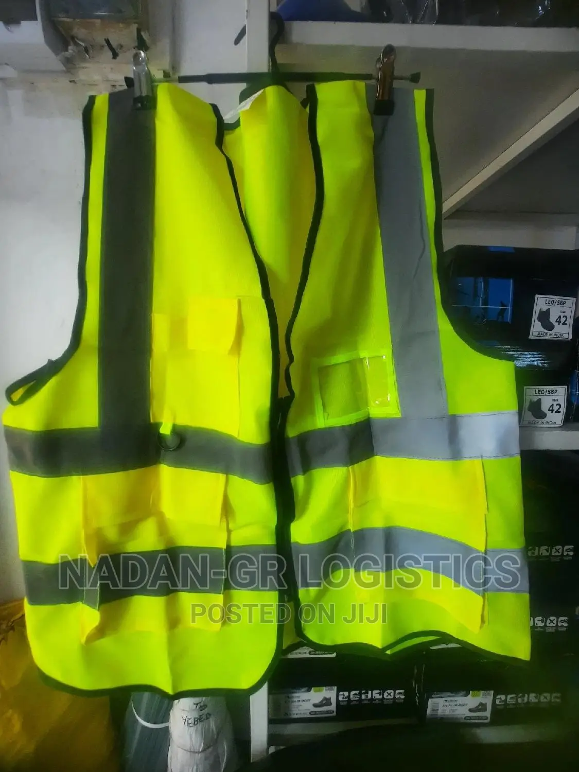 Safety Vest/Jacket ( Pockets & Zip)